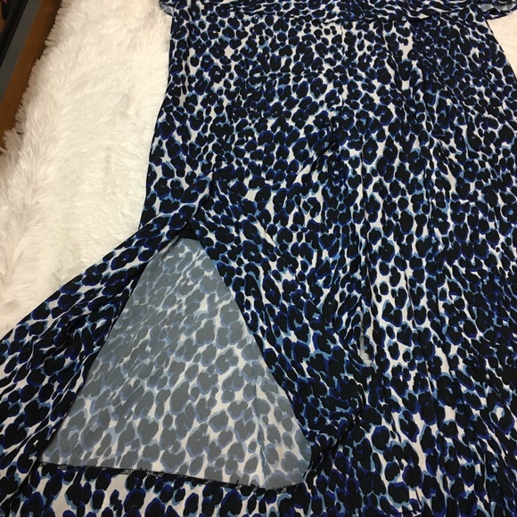 Bloomingdale's  Jumpsuit Le Gali Hildy  wide open leg animal print blue Sz XL - Picture 9 of 13